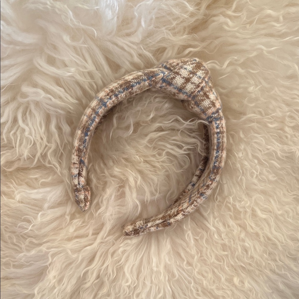 Knotted Plaid Headband in Beige and Blue